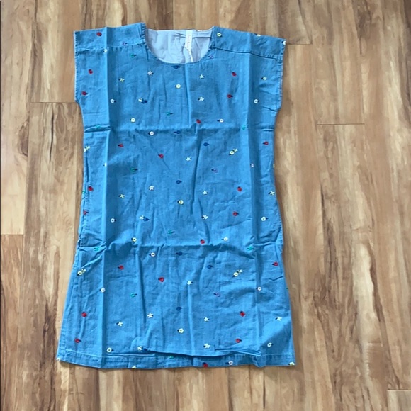 Hanna Andersson Embroidered Chambray Dress - Picture 5 of 14